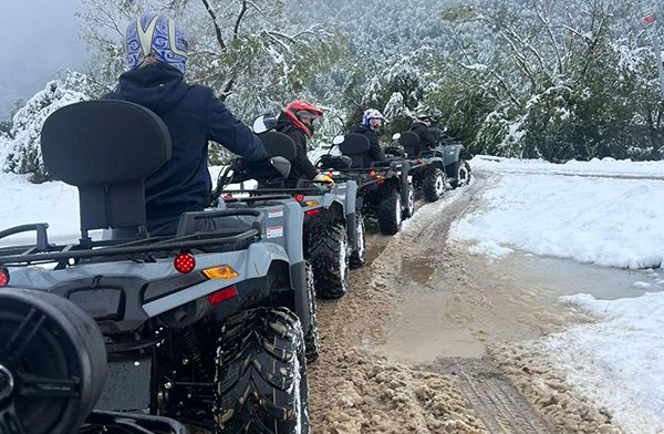 През зимата с АТВ