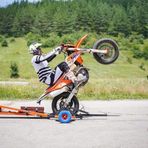 Ендуро мотори на задна гума