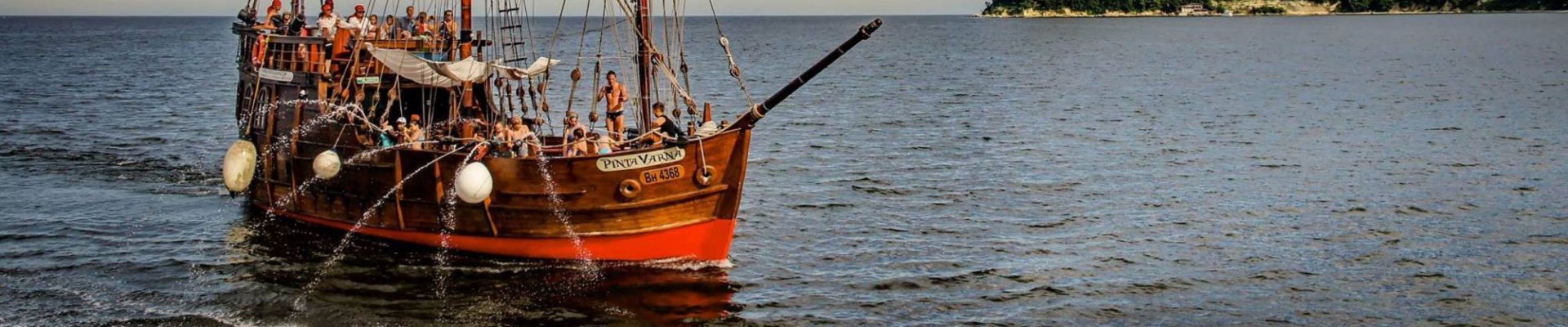 Пиратски круиз Варна