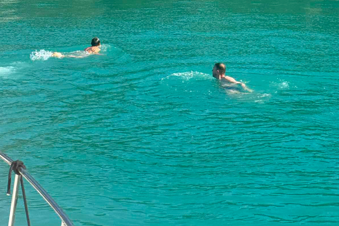 Забавление във водата