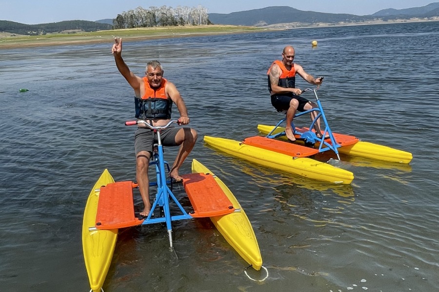 Наем на водно колело