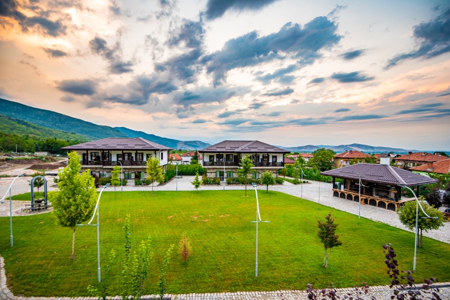 Нощувка за двама