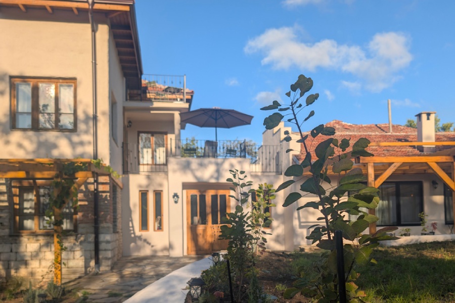 Нощувка в къща за гости Индилия