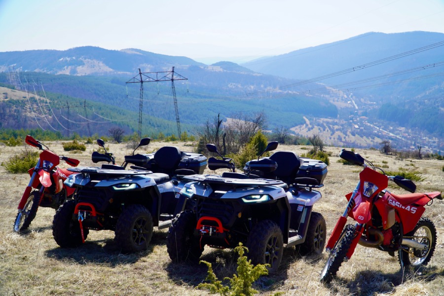 Разходка край Петрохан