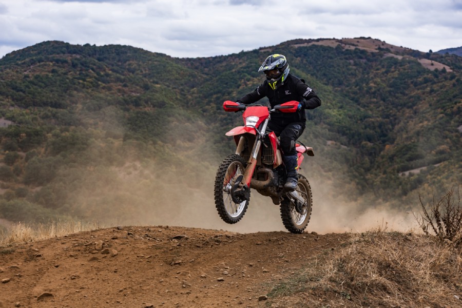 Ендуро мотор под наем