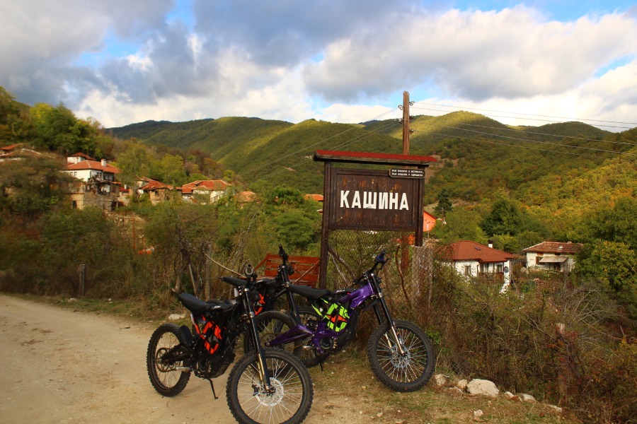 Тур със Sur-Ron Light Bee X