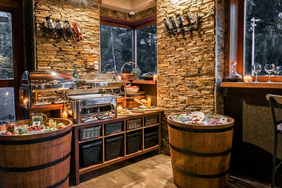 Нощувки със закуски