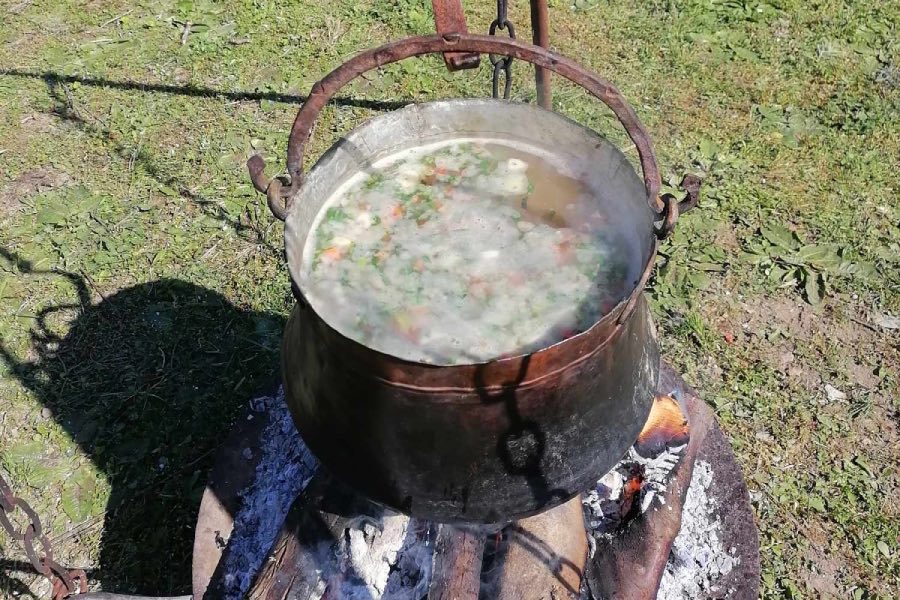 Историческа възстановка